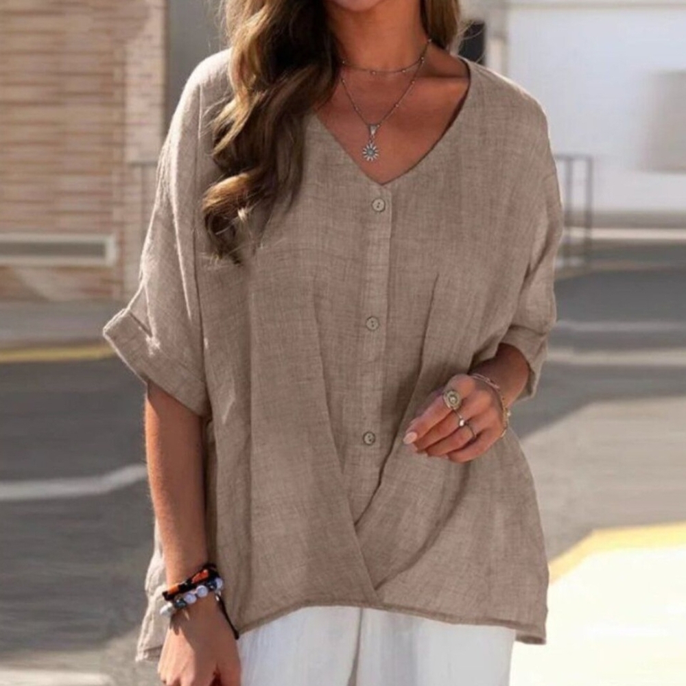 Elegant V Neck Single Breasted Boxy Button- Blouse with Short Cuffed Sleeves NIB